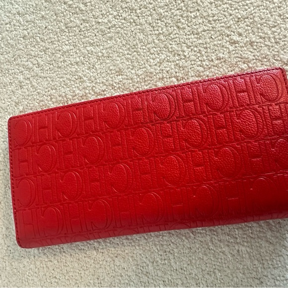 CH Carolina Herrera Red Wallet - Picture 4 of 9